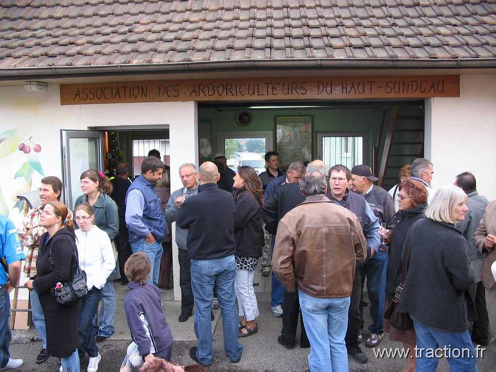 20080921 4 Muespach le H 20 (2).jpg - 21/09/2008 - 68640 MUESPACH LE HAUTCLUB DE VƒHICULES ANCIENS D'ALSACE-MULHOUSE - CVAAM25�mes JOURNƒES EUROPƒENNES DU PATRIMOINE